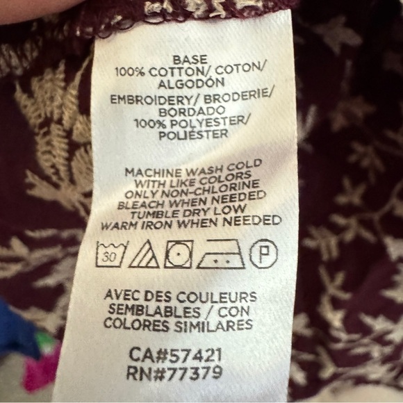 Ann Taylor Embroidered Ruffled Blouse Short Sleeve Size PXL - Picture 10 of 12